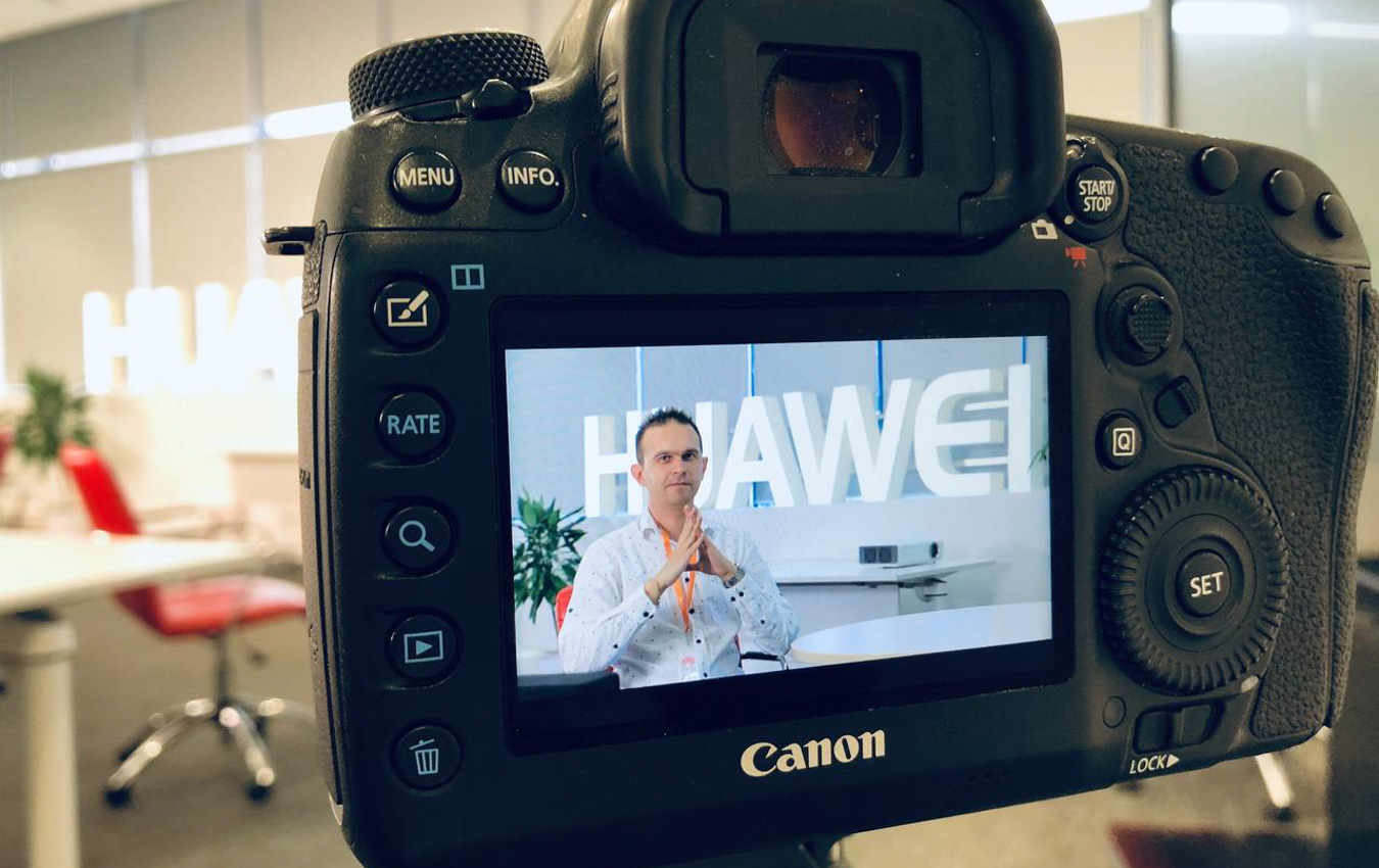 HUAWEI
